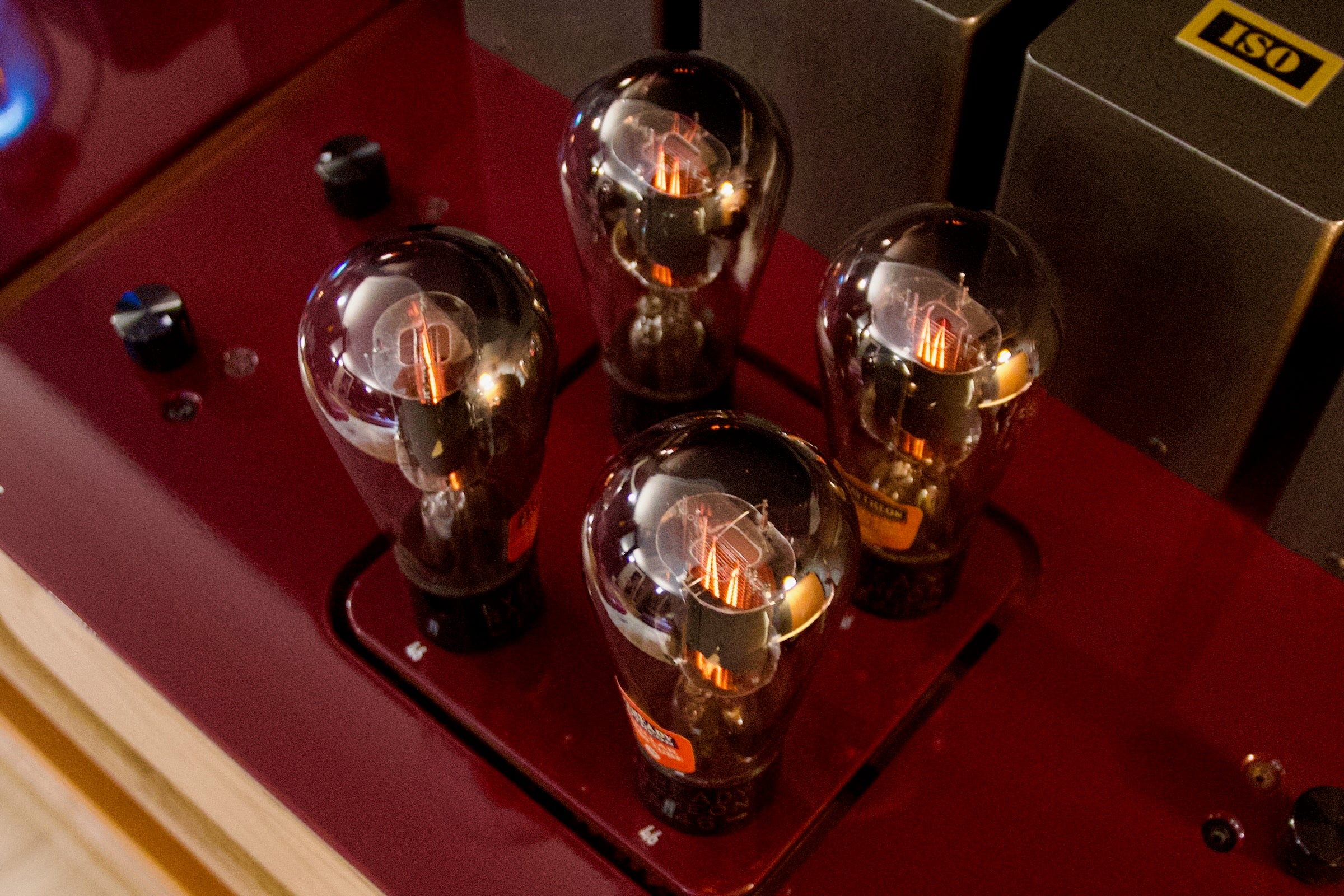 46 valve tube filaments amplifier